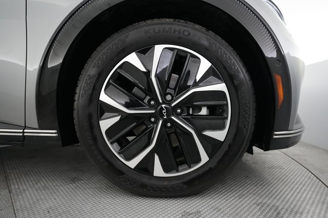 2024 Kia EV6 — photo 15 of 20