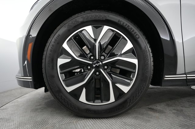 2024 Kia EV6 — photo 17 of 20