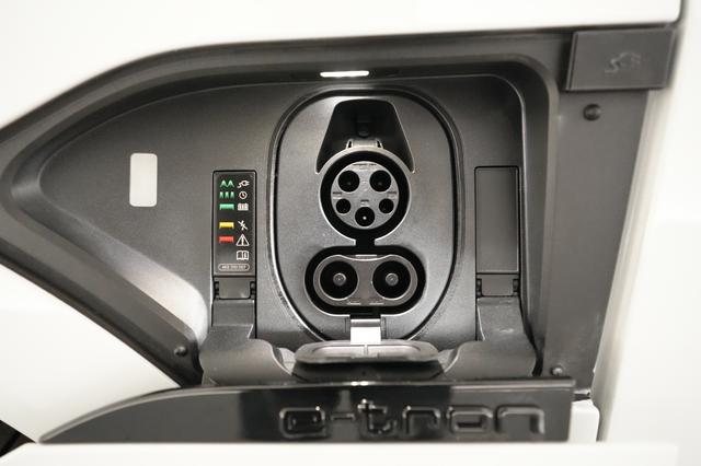 2024 Audi Q8 e-tron — photo 8 of 20