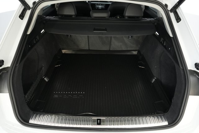 2024 Audi Q8 e-tron — photo 6 of 20