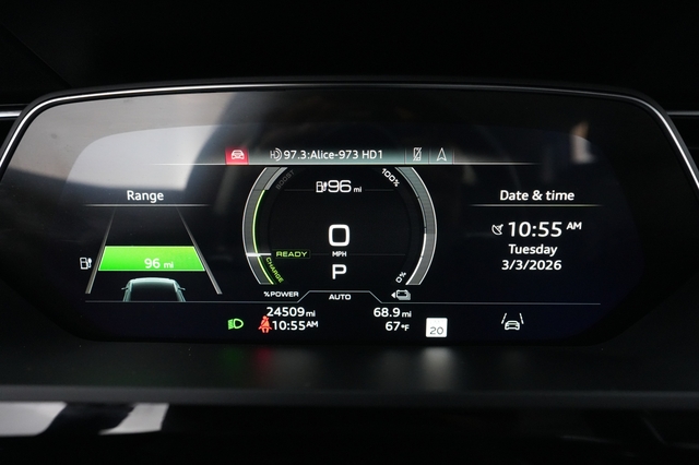 2024 Audi Q8 e-tron