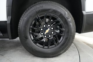 2025 Chevrolet Silverado EV — photo 7 of 15