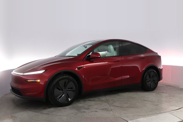 2026 Tesla Model Y — photo 14 of 21