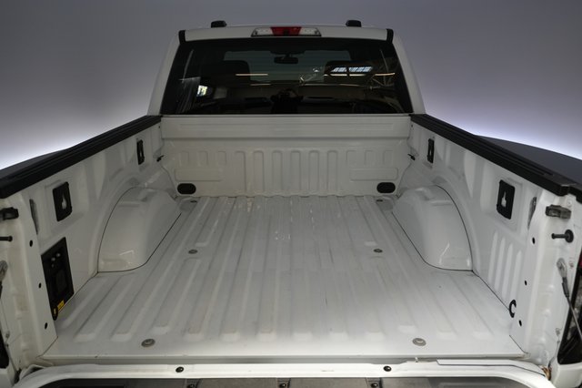2023 Ford F-150 Lightning — photo 6 of 15