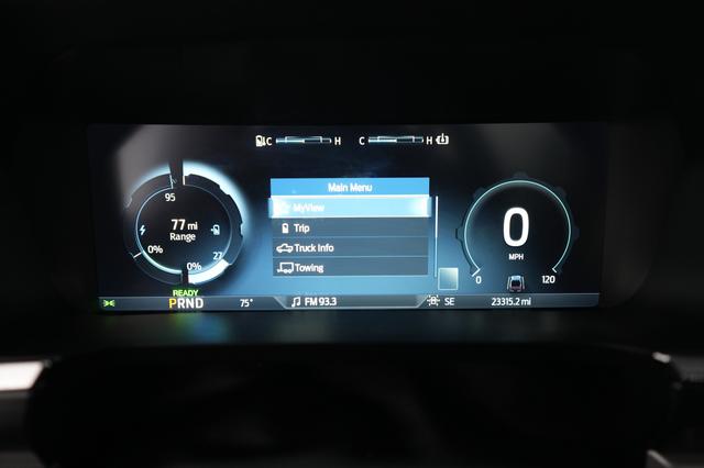 2023 Ford F-150 Lightning — photo 5 of 15