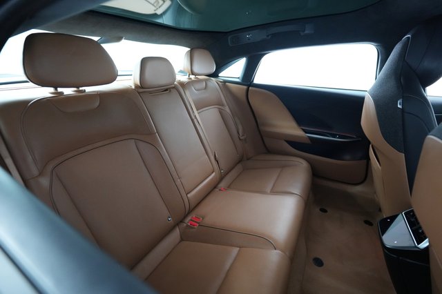 2023 Lucid Air — photo 4 of 21