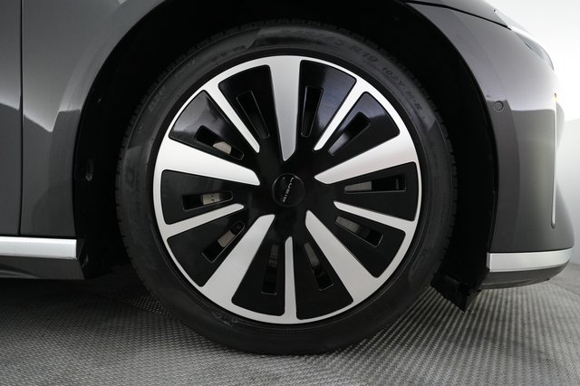 2023 Lucid Air — photo 17 of 21