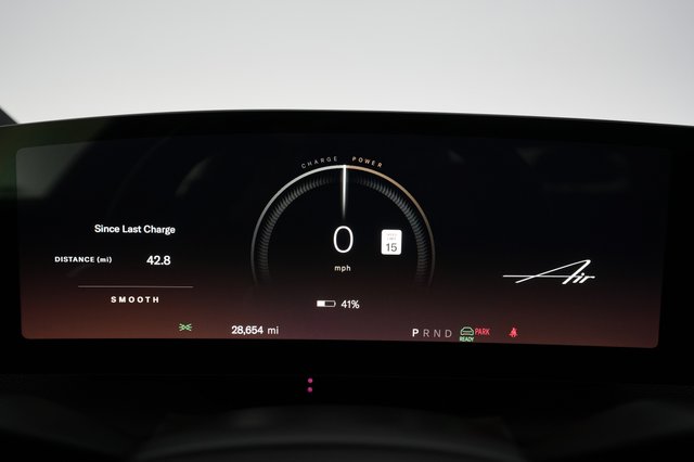 2023 Lucid Air — photo 5 of 21