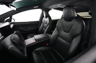 2023 Tesla Model X — photo 3 of 22