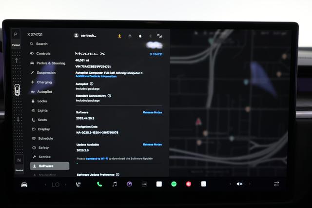 2023 Tesla Model X — photo 5 of 22