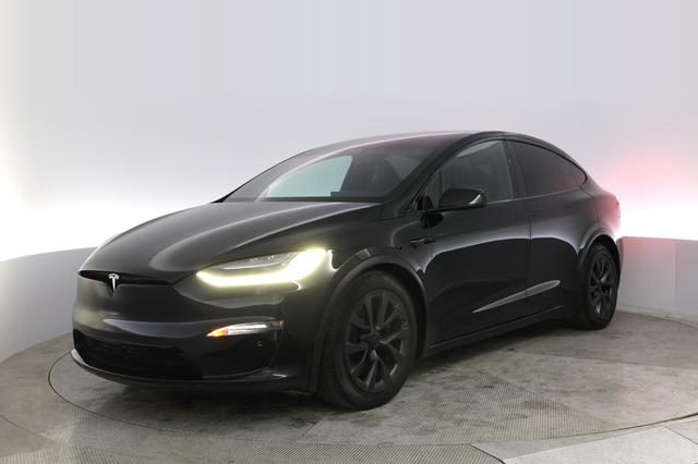 2023 Tesla Model X — VIN 7SAXCBE51PF374721