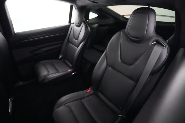 2023 Tesla Model X — photo 19 of 22