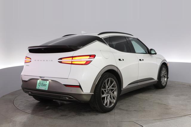2023 Genesis GV60 — photo 2 of 24