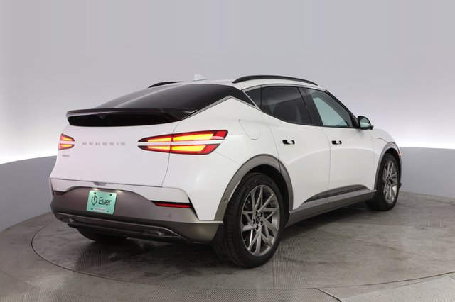 2023 Genesis GV60 — photo 2 of 24