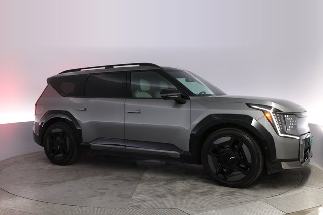 2024 Kia EV9 — photo 11 of 22