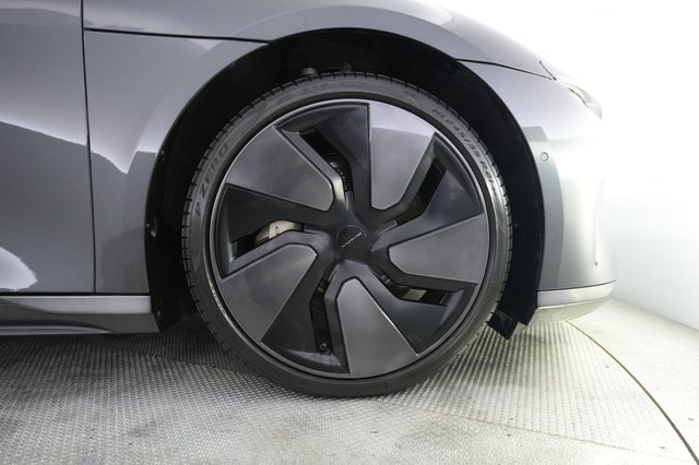 2024 Lucid Air — photo 15 of 21