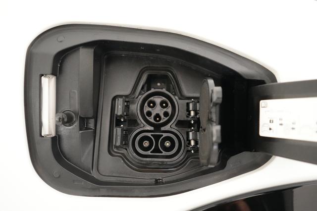 2024 Nissan Ariya — photo 8 of 20