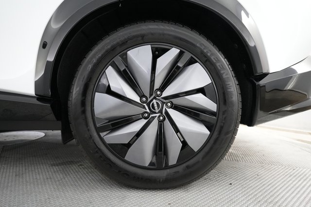 2024 Nissan Ariya — photo 16 of 20