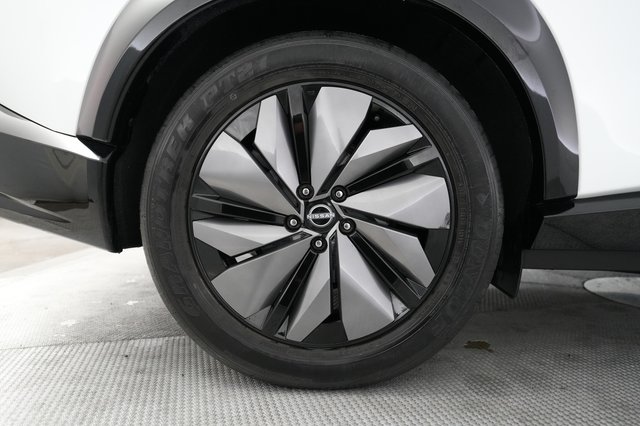 2024 Nissan Ariya — photo 7 of 21
