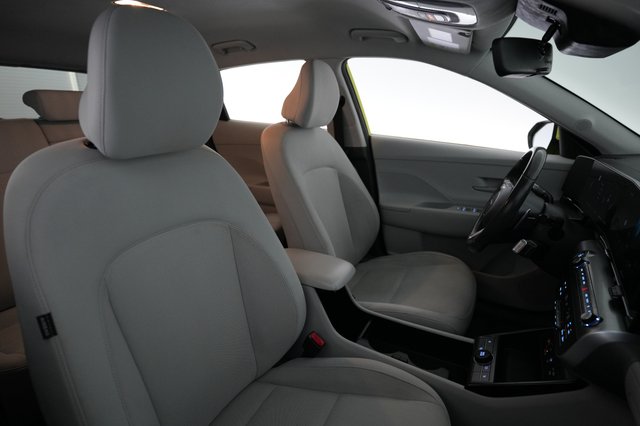 2024 Hyundai Kona Electric — photo 18 of 21