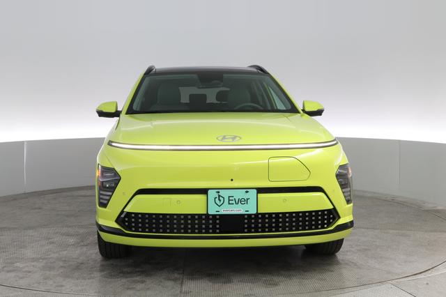 2024 Hyundai Kona Electric — photo 9 of 21