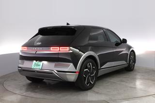 2024 Hyundai IONIQ 5 — photo 2 of 20
