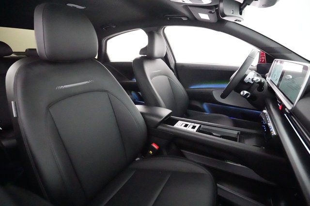 2024 Hyundai IONIQ 6 — photo 18 of 20