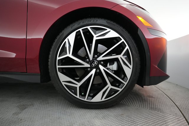 2024 Hyundai IONIQ 6 — photo 15 of 20
