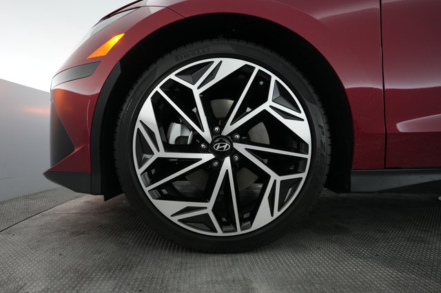 2024 Hyundai IONIQ 6 — photo 17 of 20