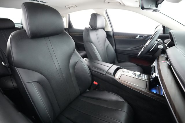 2024 Genesis Electrified G80 — photo 18 of 21