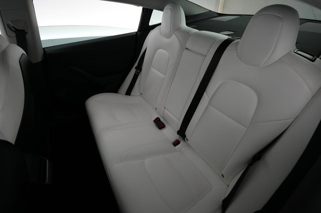 2022 Tesla Model 3 — photo 19 of 21