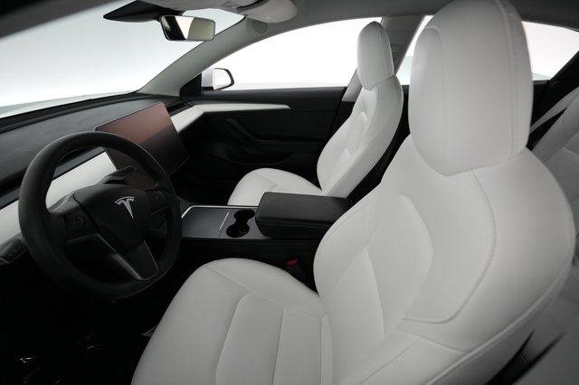 2022 Tesla Model 3 — photo 3 of 21