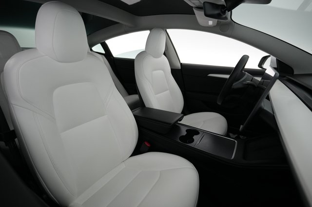 2022 Tesla Model 3 — photo 18 of 21