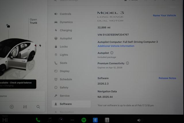 2022 Tesla Model 3 — photo 5 of 21