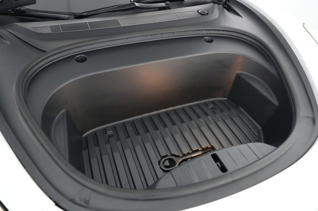 2022 Tesla Model 3 — photo 20 of 21