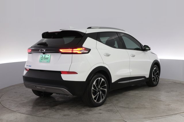 2023 Chevrolet Bolt EUV — photo 2 of 20