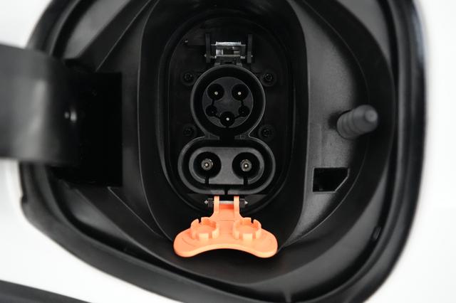 2023 Chevrolet Bolt EUV — photo 8 of 20