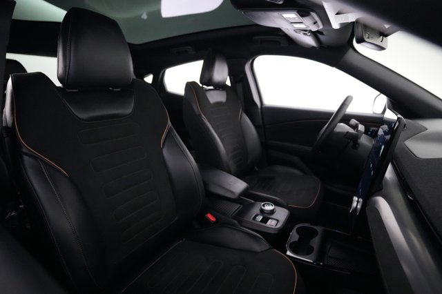 2023 Ford Mustang Mach-E — photo 18 of 21