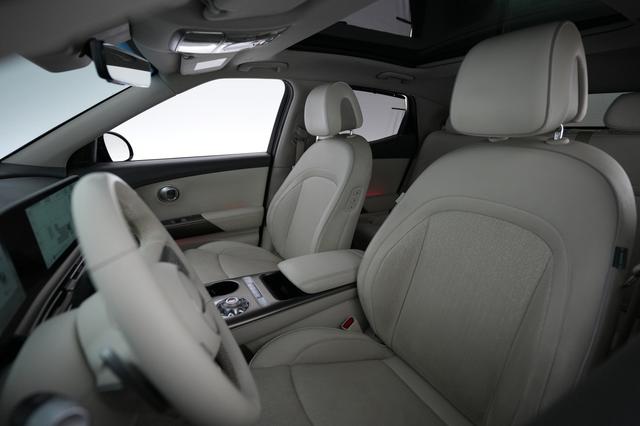 2023 Genesis GV60