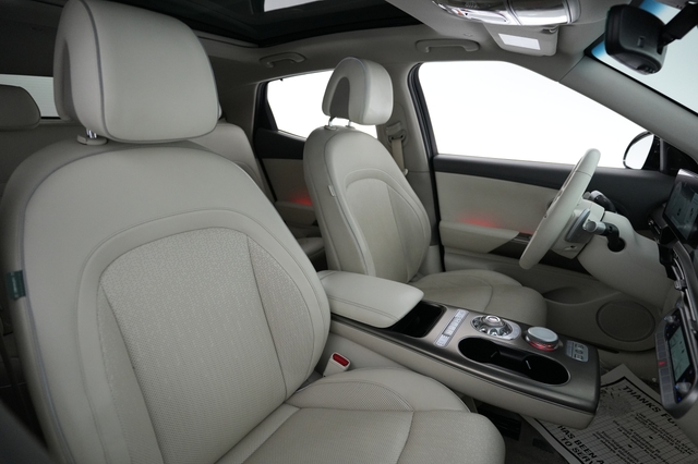 2023 Genesis GV60