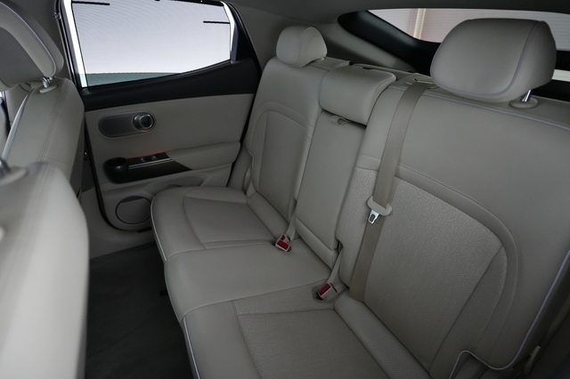2023 Genesis GV60