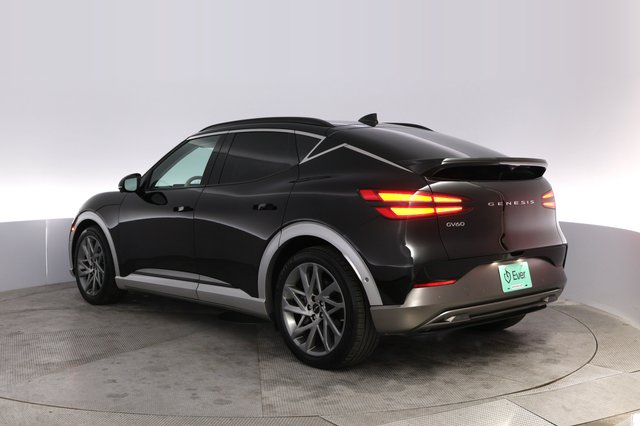 2023 Genesis GV60 — photo 13 of 21