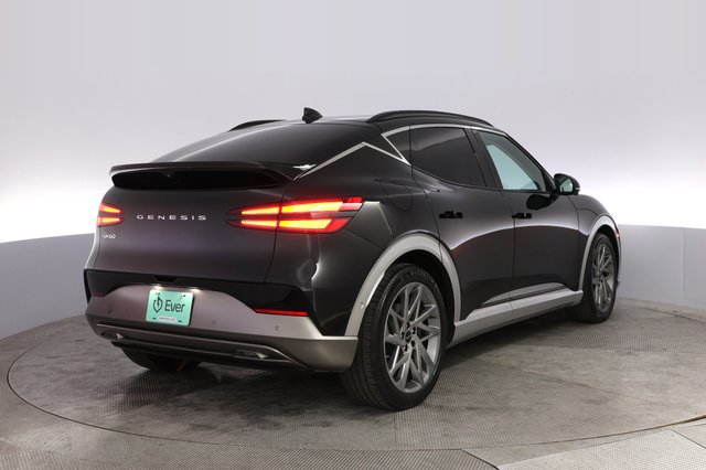 2023 Genesis GV60 — photo 2 of 21