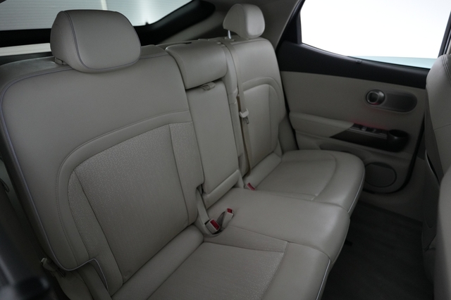 2023 Genesis GV60
