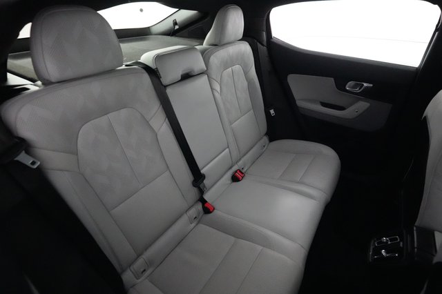 2023 Polestar 2 — photo 4 of 20