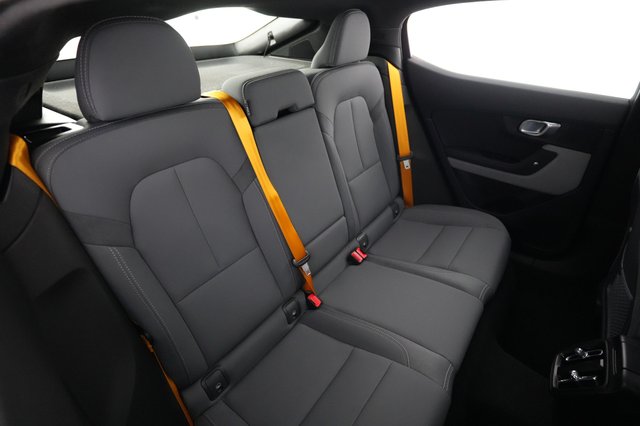 2023 Polestar 2 — photo 4 of 20