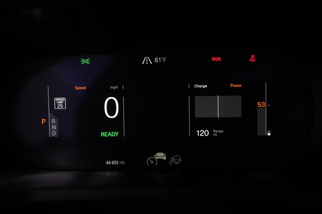 2023 Polestar 2 — photo 5 of 20