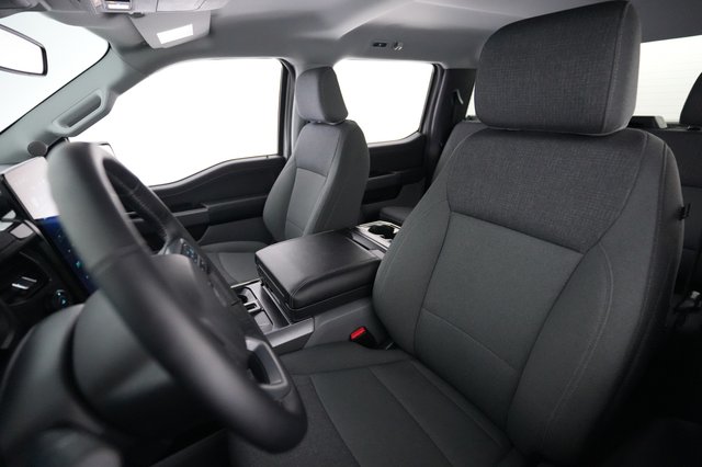 2024 Ford F-150 Lightning — photo 3 of 15