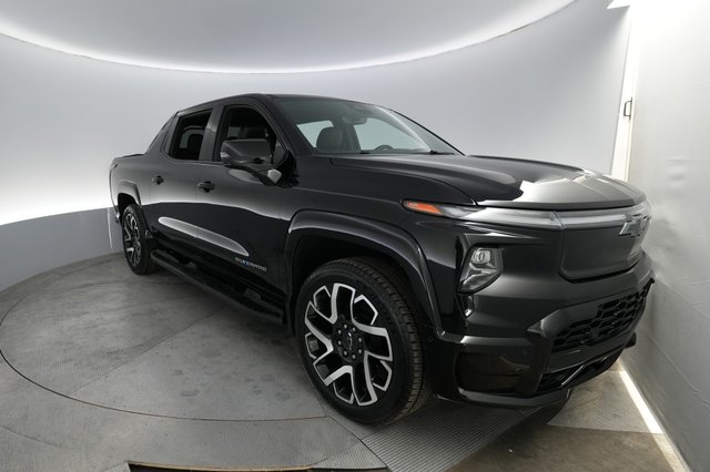 2024 Chevrolet Silverado EV — VIN 1GC40ZEL0RU301575