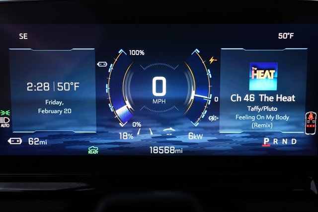 2024 Chevrolet Silverado EV — photo 5 of 14